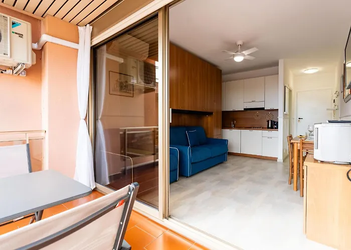 Apartment Acquadimare By Interhome Sanremo